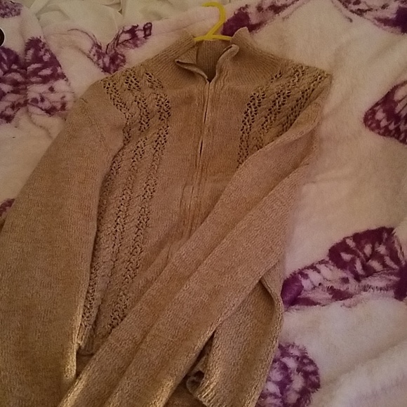 Sweater - Picture 2 of 2